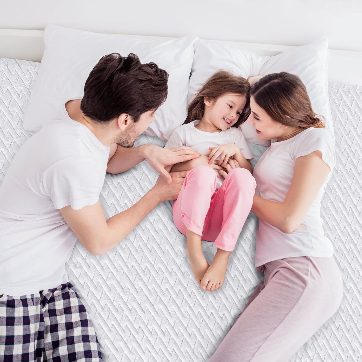 Quiet Zigzag Mattress Protector
