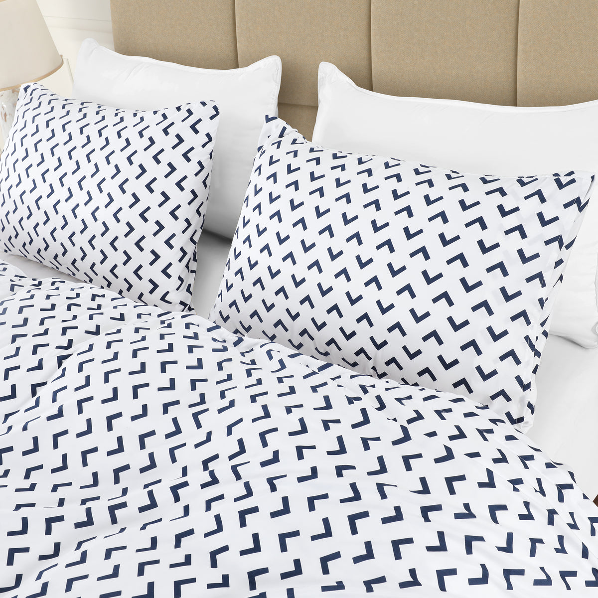 Signature Arrow Design Brushed Duvet Set