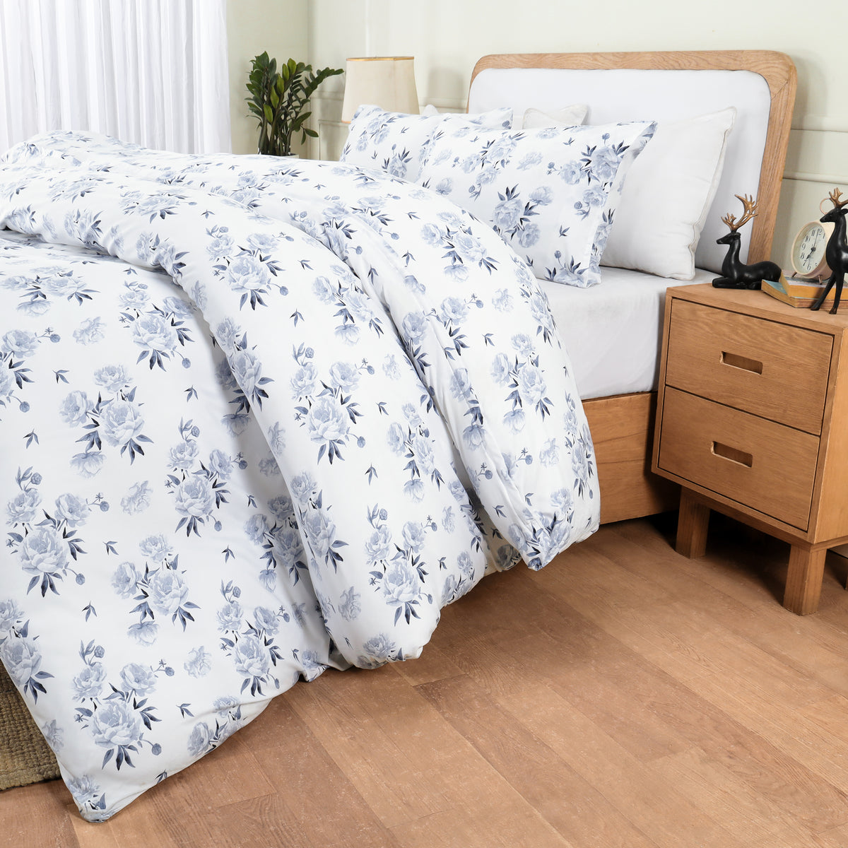 Signature Floral Brushed Duvet Set